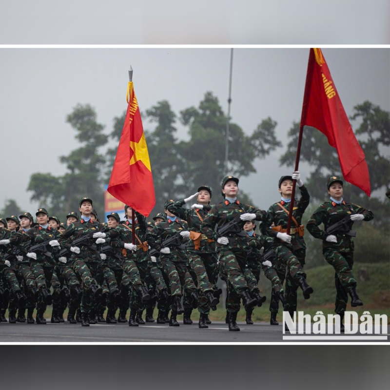 Diễu binh mừng 50 năm Ngày Giải phóng miền Nam