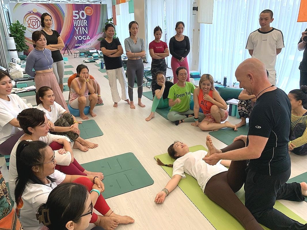Giải phẫu học trong Yoga: Chìa khóa luyện tập an toàn, hiệu quả 2 Những ai nên đến và trải nghiệm Yin Therapy?