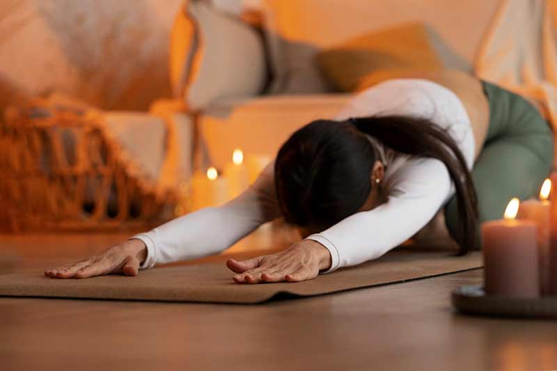 Yin Yoga và Yang Yoga: Sự hài hòa cho sức khỏe toàn diện 17 Yin Yoga: Thư giãn sâu, nuôi dưỡng năng lượng tĩnh