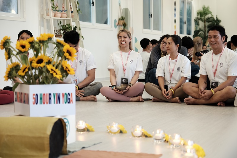 Hành trình làm mới ngày 19: Chăm sóc bản thân chưa bao giờ là muộn 5 CEO Rachel Thy - Học viện Yoga Quốc tế TPY