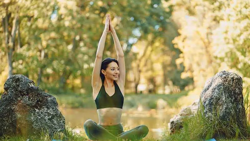 Hành trình làm mới ngày 1: Bạn đang sống hay chỉ tồn tại? 7 Sống – không chỉ là tồn tại, mà là chạm vào từng khoảnh khắc