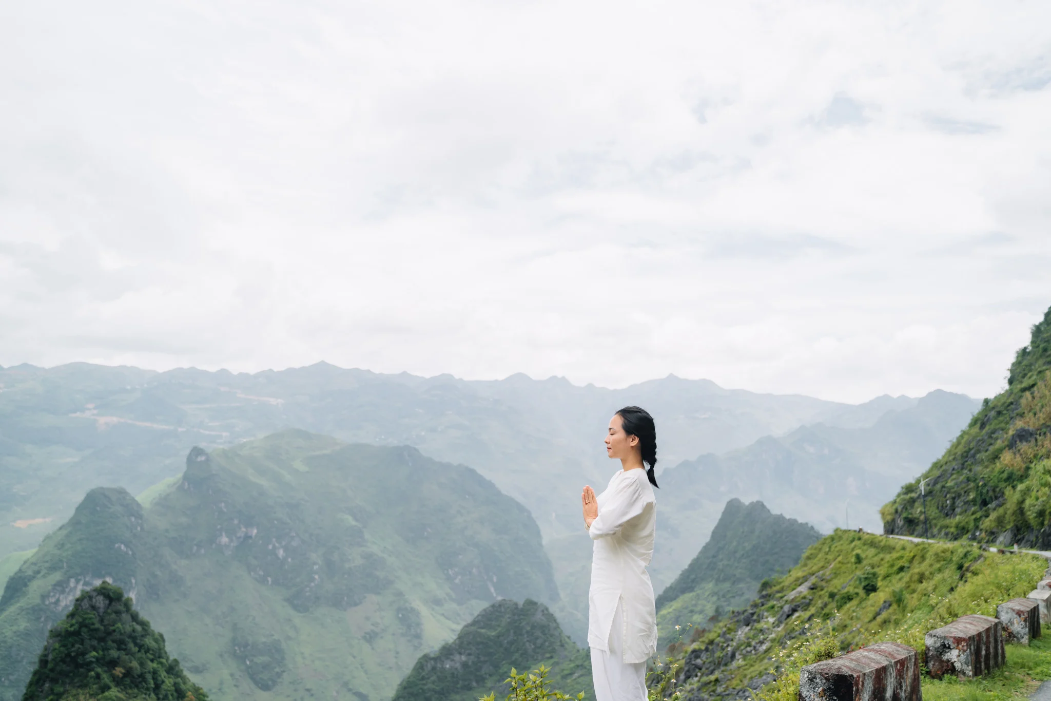 Hành trình làm mới ngày 4: Làm mới từ bên trong với yoga 11 YOGA – Làm mới tâm trí