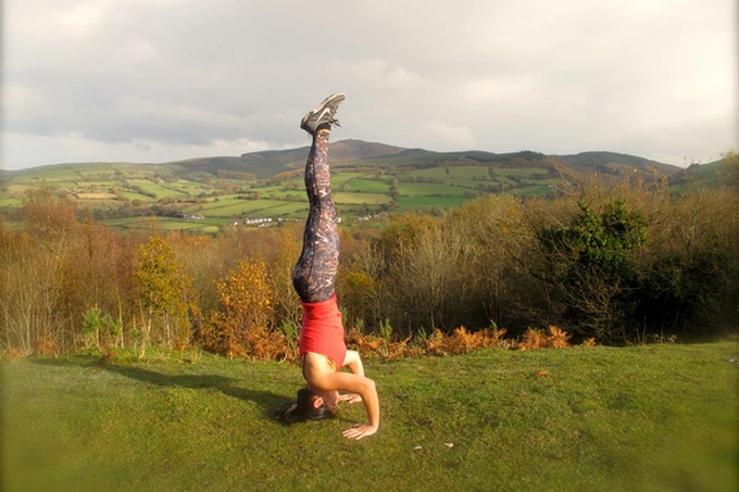 Tư thế Trồng chuối – Sirsasana: Vị Vua của các tư thế Yoga 16 Tư thế Trồng chuối – Sirsasana là gì?