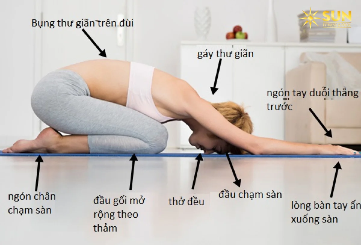 Tư thế Em Bé – Những biến thể và lợi ích khi luyện tập 4 thực hiện tư thế Em Bé đúng cách