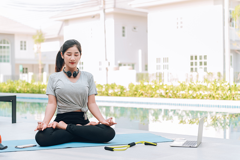 Thủ ấn Yoga – Bí mật chữa lành ẩn trong từng cử chỉ 11 Những tác dụng của việc thủ ấn trong yoga