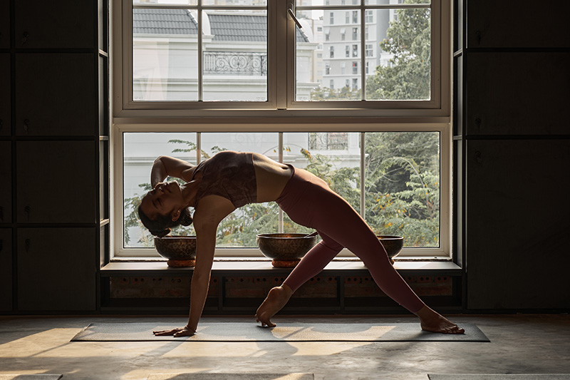 Định tuyến trong Yoga: Chìa khóa cho sự an toàn và hiệu quả trên thảm tập 9 Vì sao định tuyến lại quan trọng trong yoga?