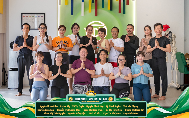 Hoàn-thành-thử-thách-Chào-mặt-trời-mùa-1