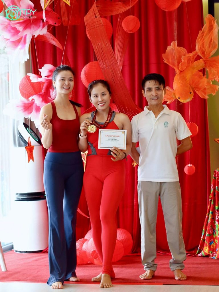 Kết thúc thử thách “CHÀO MẶT TRỜI” – Mùa 2 25 Kết thúc thử thách chào mặt trời mùa 2