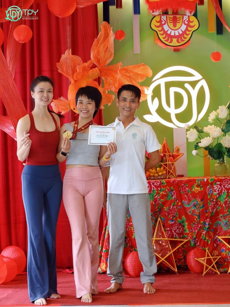 Kết thúc thử thách “CHÀO MẶT TRỜI” – Mùa 2 25 Kết thúc thử thách chào mặt trời mùa 2