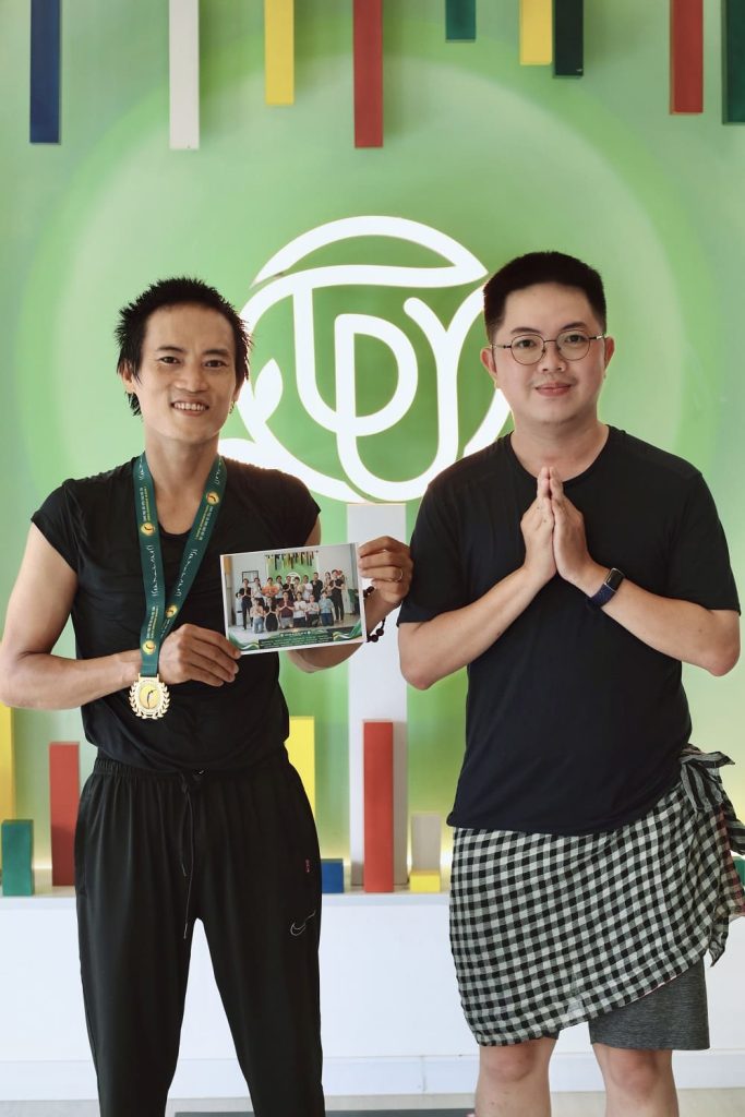 Kết thúc thử thách "CHÀO MẶT TRỜI" - Mùa 1 26 Thử thách chào mặt trời mùa 1