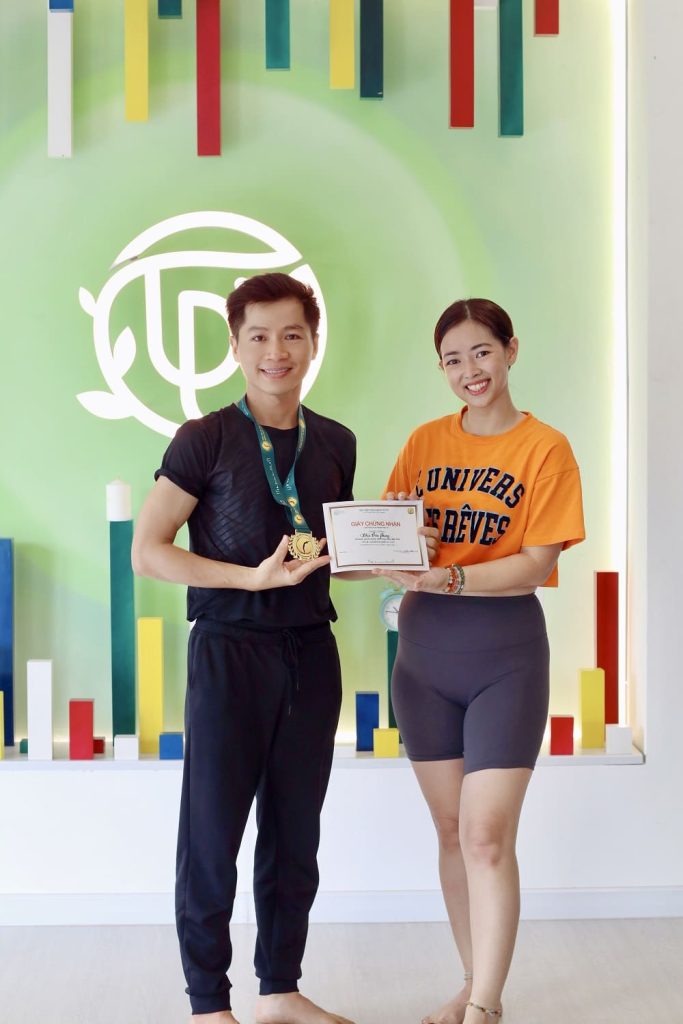 Kết thúc thử thách "CHÀO MẶT TRỜI" - Mùa 1 26 Thử thách chào mặt trời mùa 1