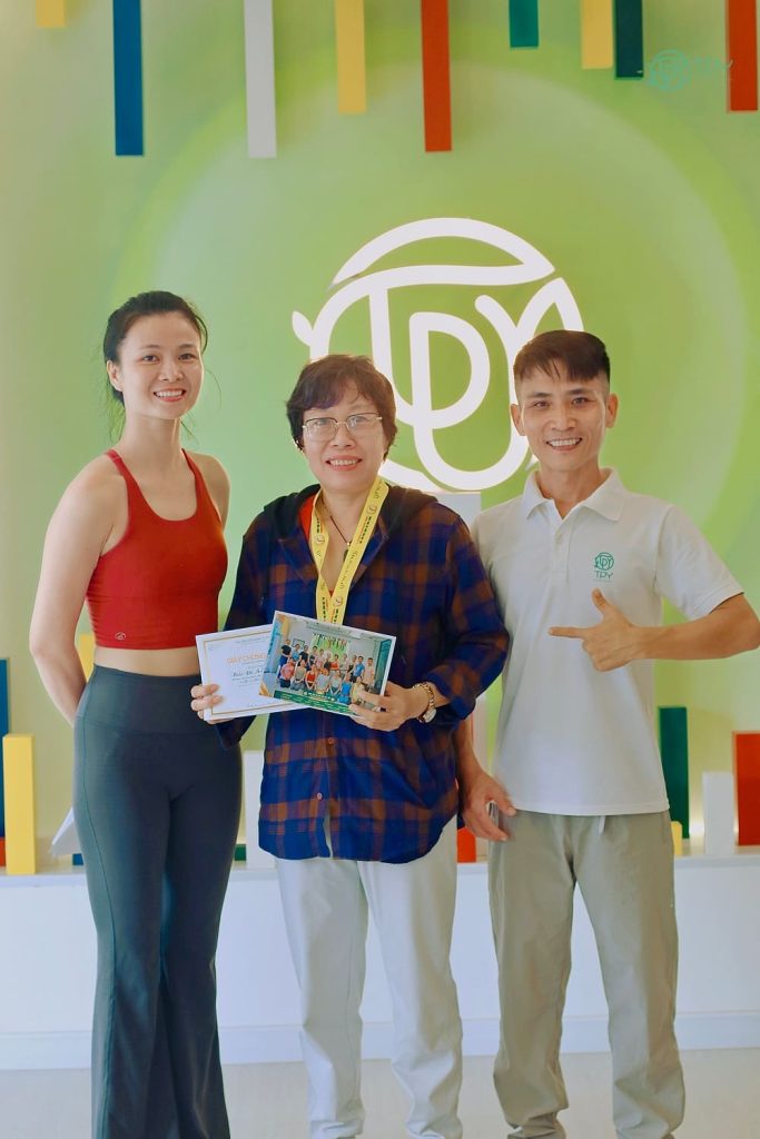 Kết thúc thử thách "CHÀO MẶT TRỜI" Mùa 3 28 Kết thúc thử thách Chào Mặt Trời Mùa 3