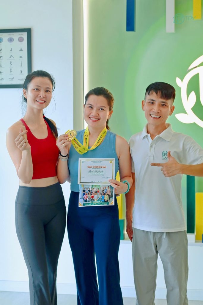 Kết thúc thử thách "CHÀO MẶT TRỜI" Mùa 3 28 Kết thúc thử thách Chào Mặt Trời Mùa 3
