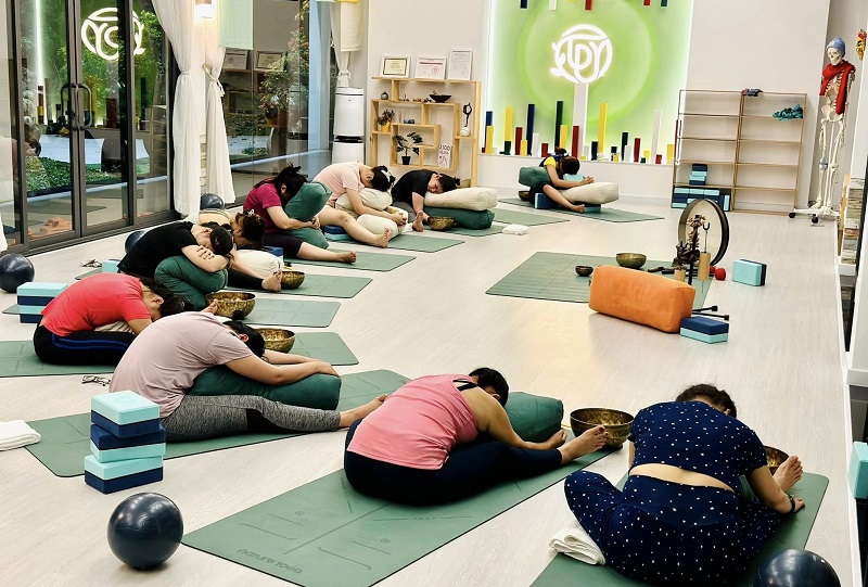 Sự khác biệt Yoga ngày Tết và Yoga thông thường?