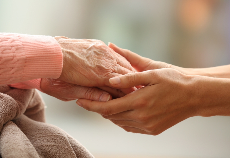 Yoga cho người lớn tuổi - Giảm căng thẳng và lo âu