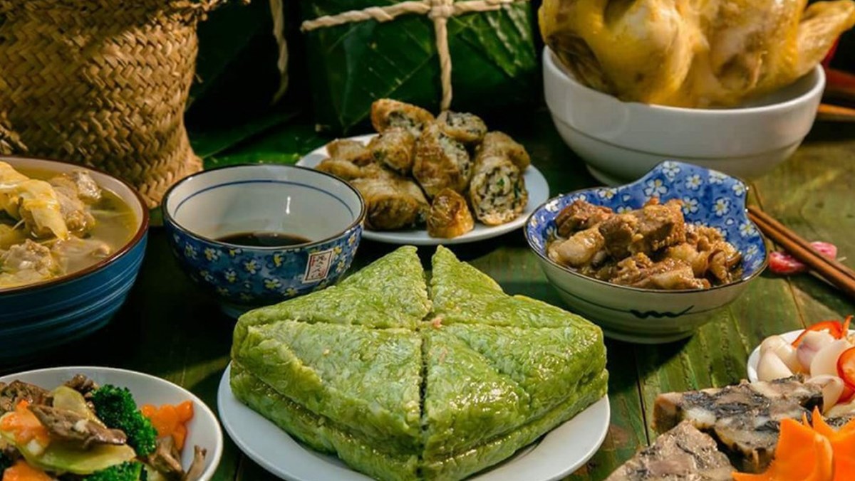 Giảm cân sau Tết: Hành trình về với nhịp sống cân bằng 24 Tăng cân sau tết do thừa năng lượng từ chế độ ăn