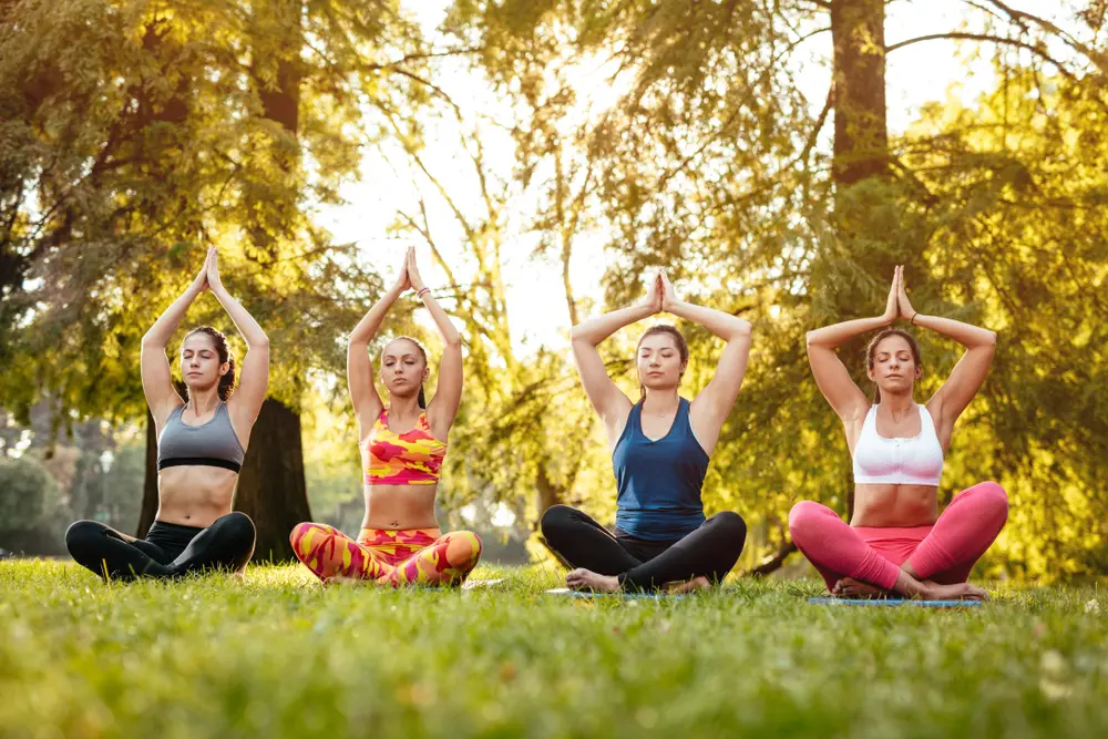 Nhóm phụ nữ nên tập yoga tăng sự tự tin