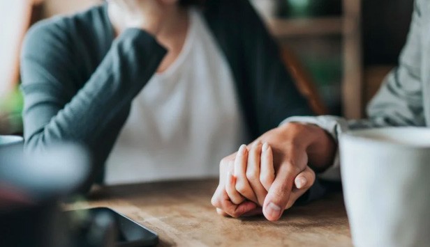 Phụ nữ hiện đại đang dần đánh mất sự tự tin từ bên trong