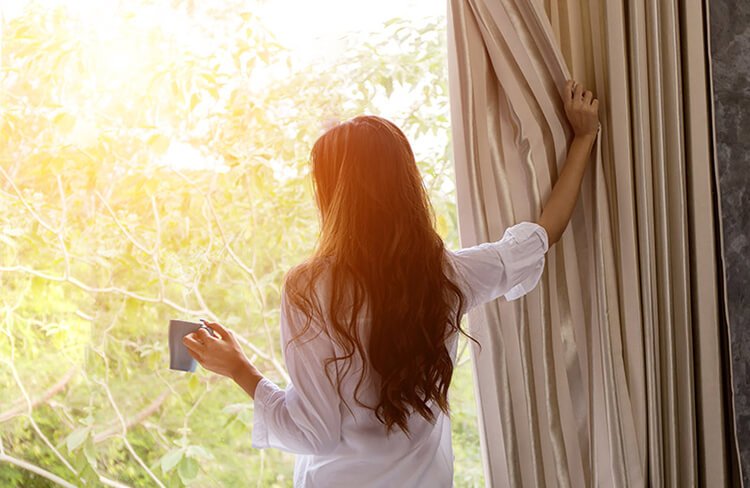 Thói quen dậy sớm: Giúp cơ thể có thêm thời gian thích nghi