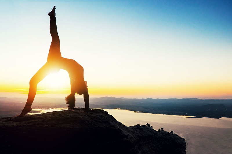 Yoga và nghệ thuật lắng nghe cơ thể thông qua chuyển động